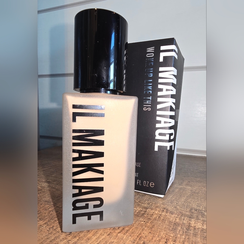 IL Makiage Woke Up Like This (035)